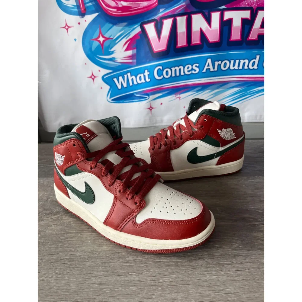 Nike Air Jordan 1 Mid (Size M7.5)